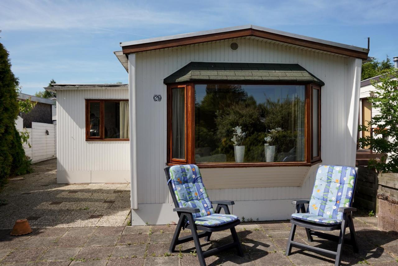 Chalet At A Holiday Park In Opmeer Near Amsterdam Bagian luar foto